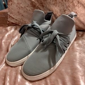 Steve Madden sneakers